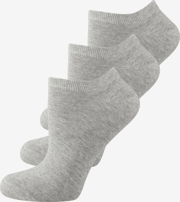 ELBEO Ankle Socks in Grey: front