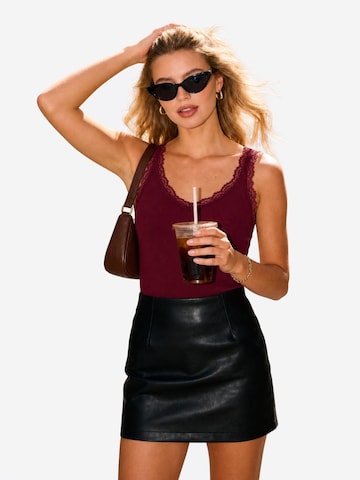 AOTTORI Top in Red