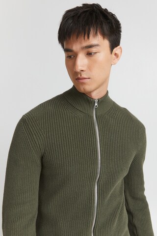 Casual Friday - Cárdigan 'Kurt' en verde