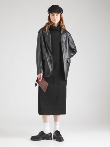 Abito in maglia di PIECES in nero