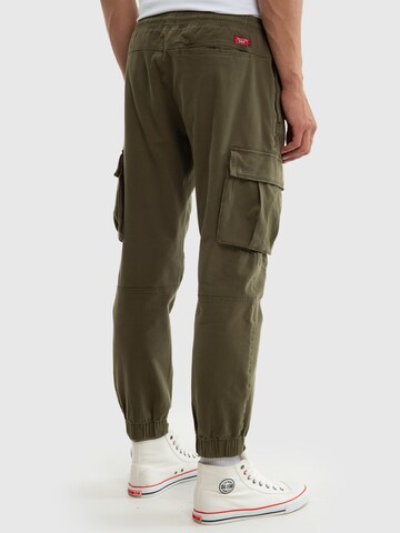 BIG STAR Tapered Cargo trousers ' GRIOTI ' in Green