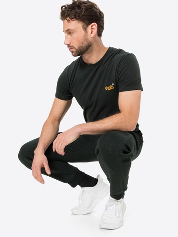 Superdry Tapered T-Shirt in Schwarz