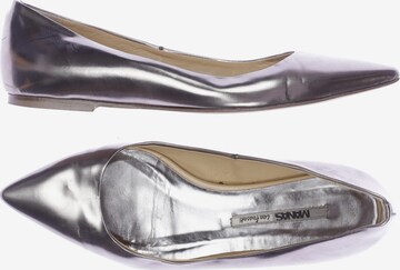 MANAS Ballerina 37 in Silber: predná strana