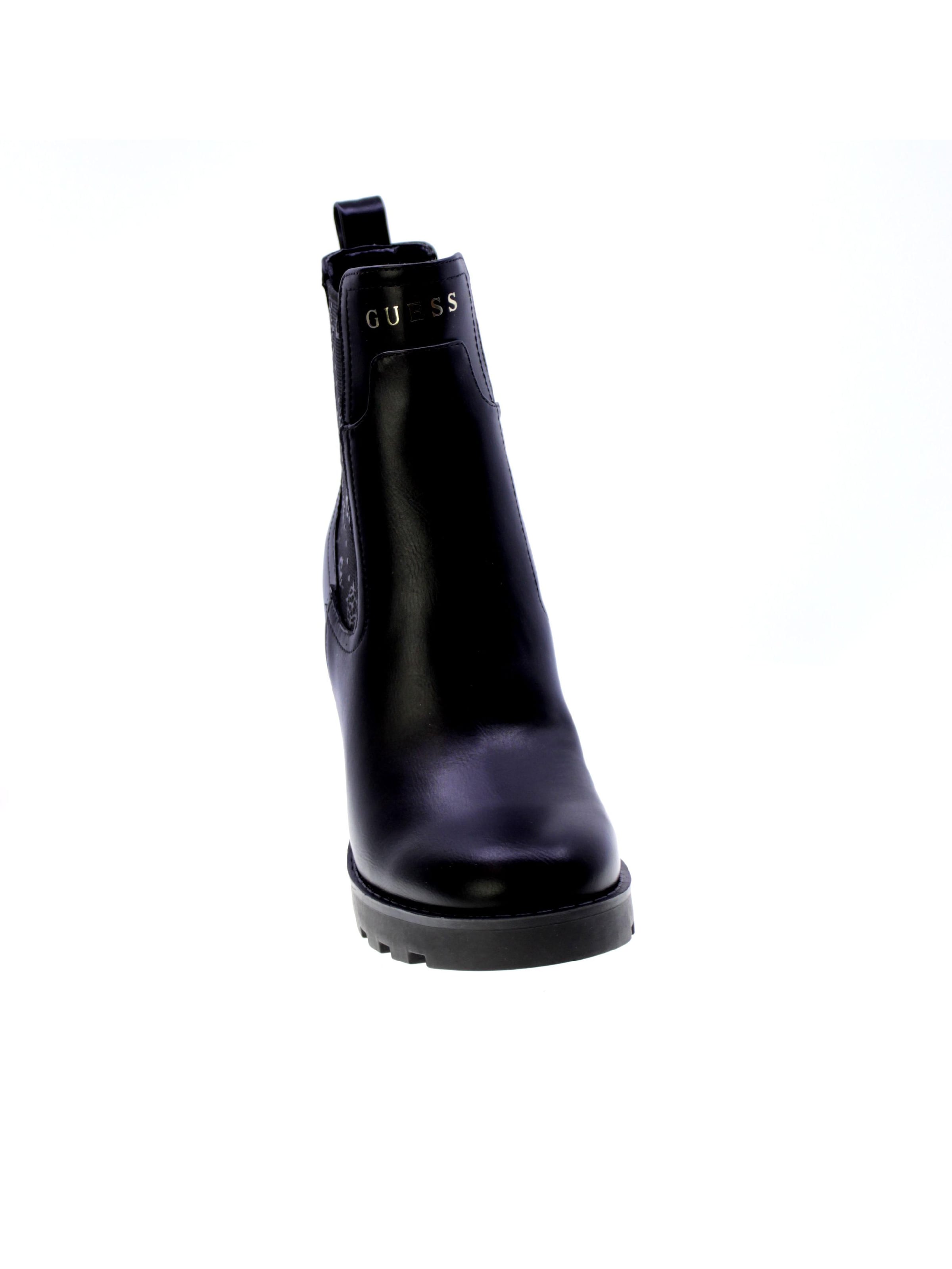 Boots chelsea di GUESS in nero