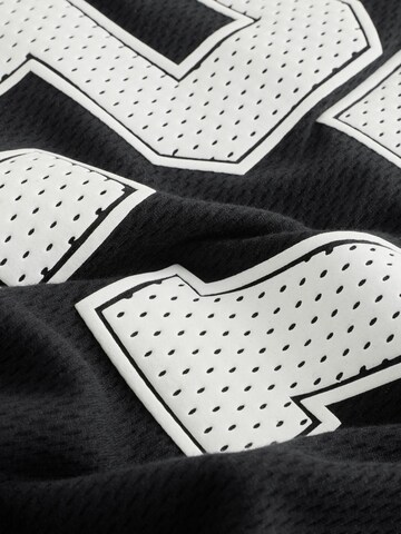 T-Shirt Next en noir