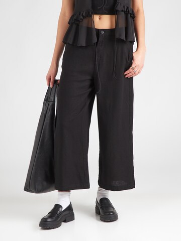 Wide leg Pantaloni di QS in nero: frontale