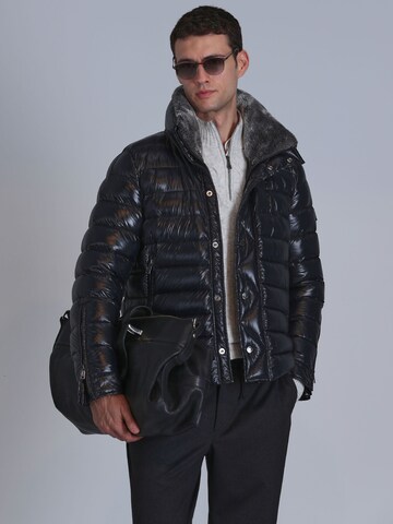 Lufian Jacke Jack in Schwarz
