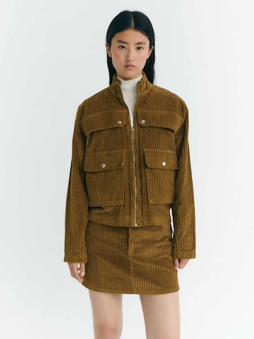 Thinking MU Between-Season Jacket ' Celia ' in Brown: front