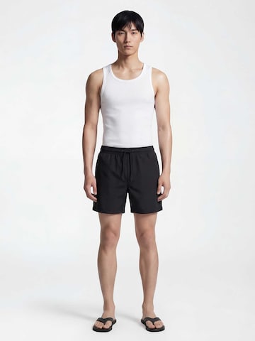 TRAPP Плавательные шорты 'Ilias' в Черный