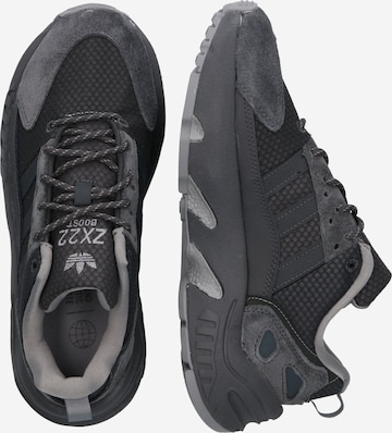 Sneaker bassa 'ZX 22' di ADIDAS ORIGINALS in grigio