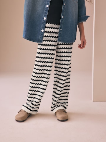 Regular Pantalon Next en blanc : devant