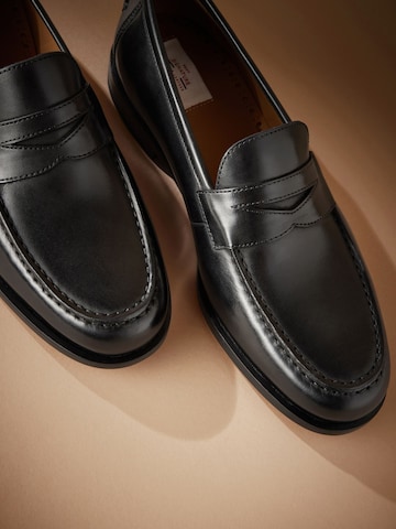 Mocassino 'Penny' di Next in nero