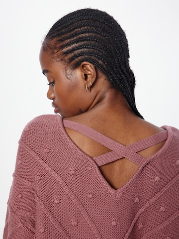 ABOUT YOU Sweater 'Hermine' in Pink