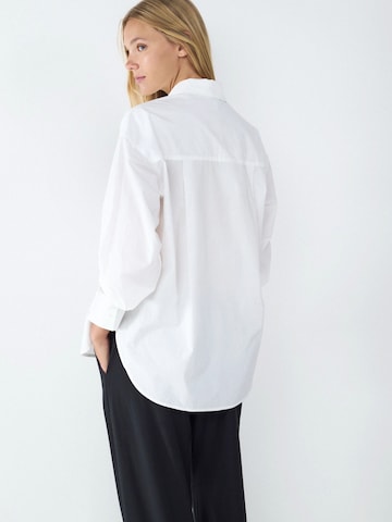 BALMOHK Pluus, värv valge