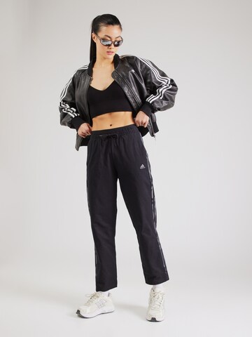 ADIDAS SPORTSWEAR Loosefit Sporthose in Schwarz