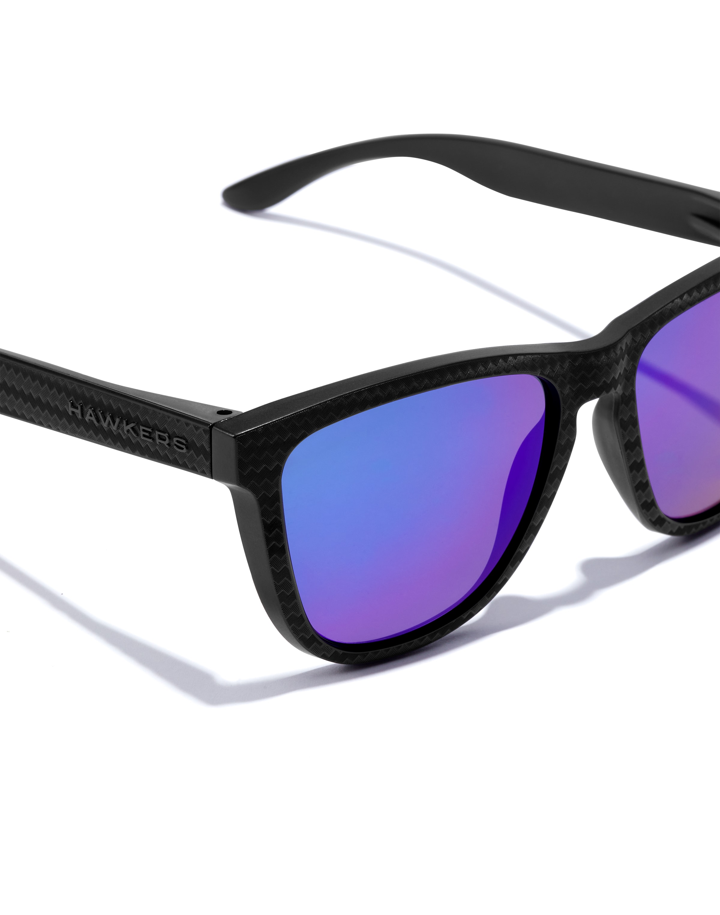 HAWKERS Γυαλιά ηλίου 'One Raw' σε μαύρο