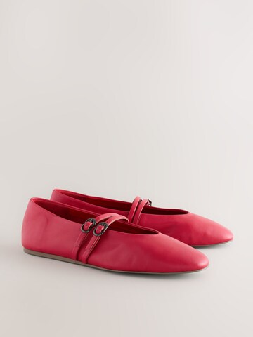 Next - Bailarinas con hebilla 'Forever Comfort' en rojo