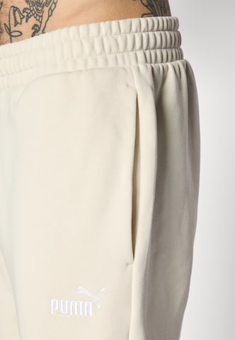 Regular Pantalon de sport 'ESS No. 1' PUMA en blanc