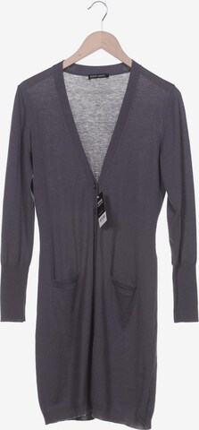 Joseph Janard Sweater & Cardigan in M in Grey: front