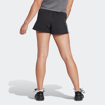 ADIDAS PERFORMANCE Regular Sportshorts 'Train Essentials' in Schwarz