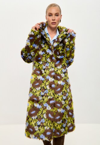 CESARE GASPARI Winter Coat in Green