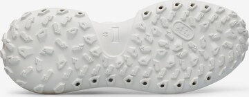 Baskets basses 'CRCLR' CAMPER en blanc