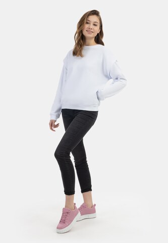 MYMO Sweatshirt in White