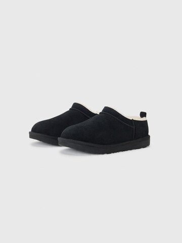 UGG Lage schoen 'CLASSIC MICRO' in Zwart