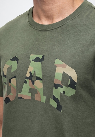 Tricou 'EVERYDAY' de la GAP pe verde