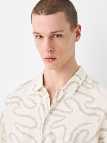 Bershka Comfort fit Overhemd in Beige
