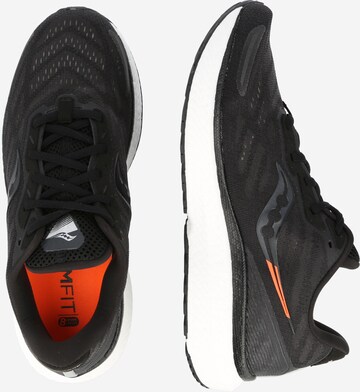 Chaussure de course 'Triumph 19' saucony en noir