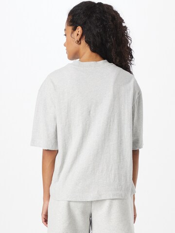 T-shirt 'SLOW DOWN' Comfort Studio by Catwalk Junkie en gris