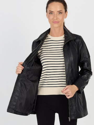 JCC Tussenjas in Zwart