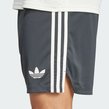 Regular Pantalon de sport 'Manchester United 24/25 Third' ADIDAS PERFORMANCE en gris