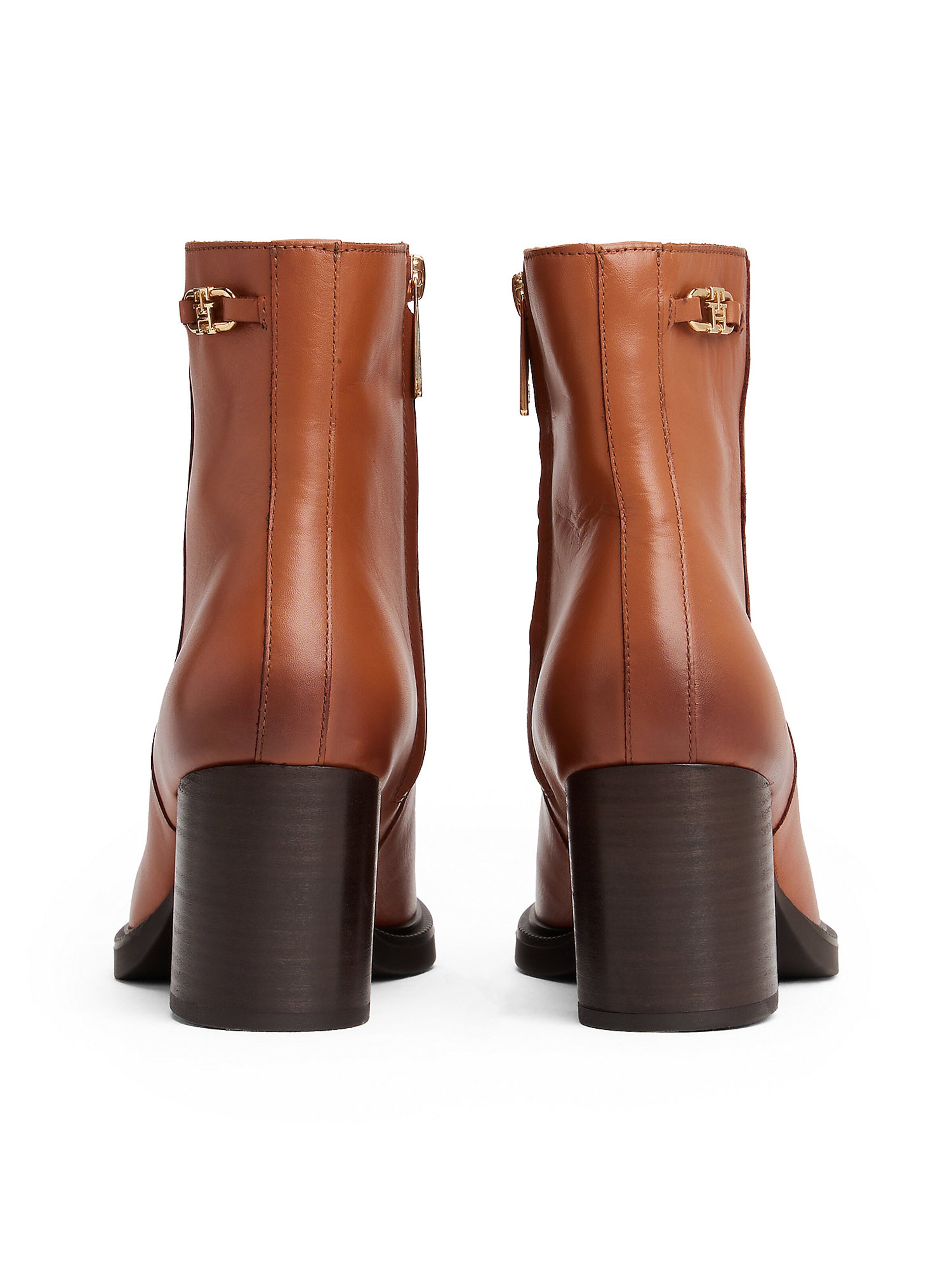 TOMMY HILFIGER Ankle Boots in Braun