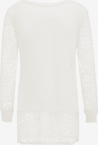 LUREA Sweater in White