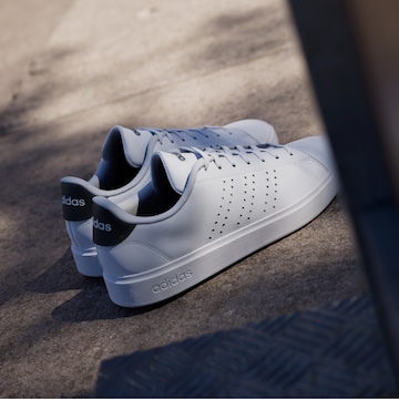 ADIDAS SPORTSWEAR Nizke superge 'Advantage 2.0' | bela barva