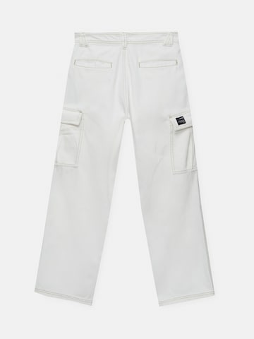 Wide Leg Pantalon cargo Pull&Bear en blanc