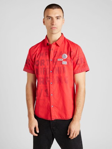 Coupe regular Chemise CAMP DAVID en rouge : devant