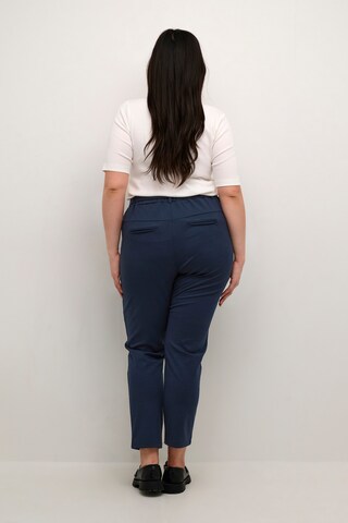 KAFFE CURVE Regular Hose 'Jenna' in Blau
