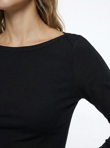 Maglietta 'Sita' di studioselect in nero