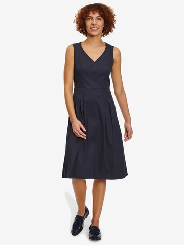 Vera Mont Dress in Blue: front