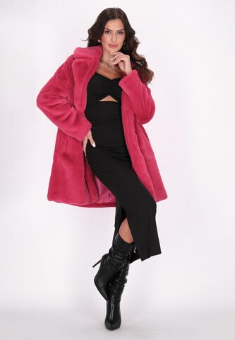 faina Wintermantel in Roze