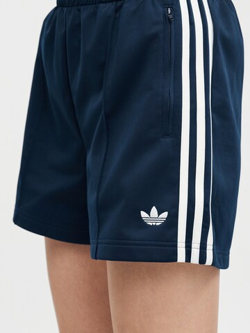 ADIDAS ORIGINALS Loosefit Broek 'Firebird Classic' in Blauw
