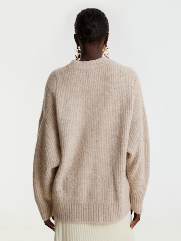 EDITED Oversized Sweater 'Luca' in Beige