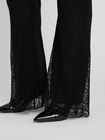 regular Pantaloni 'Julie' di Guido Maria Kretschmer Curvy in nero