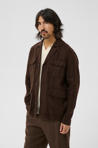 Matinique Between-season jacket 'Drakes' in Brown: front