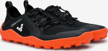 Vivo Barefoot Matalavartiset tennarit 'PRIMUS TRAIL III SG' värissä musta: etupuoli