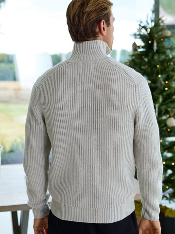 Next Sweter w kolorze biały