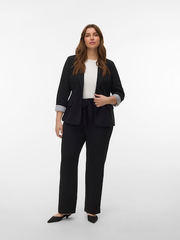 Vero Moda Curve - Blazer 'VMCharuki' en negro